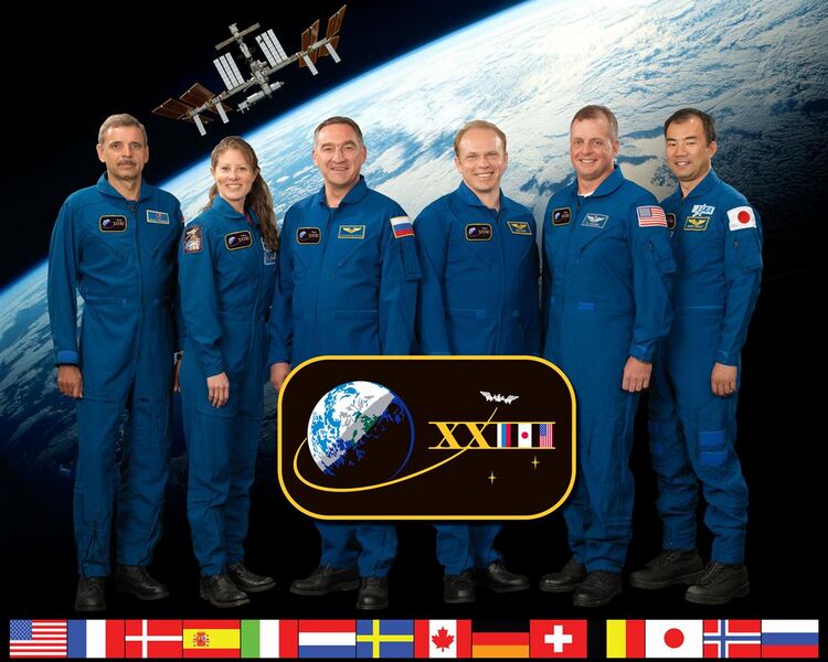 File:Expedition 23 crew members.jpg