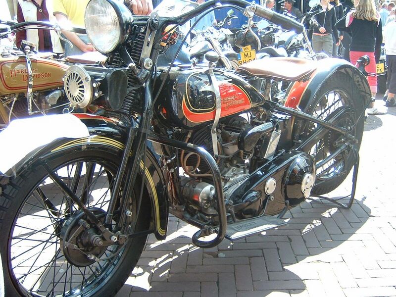 File:Harley-Davidson 9.jpg