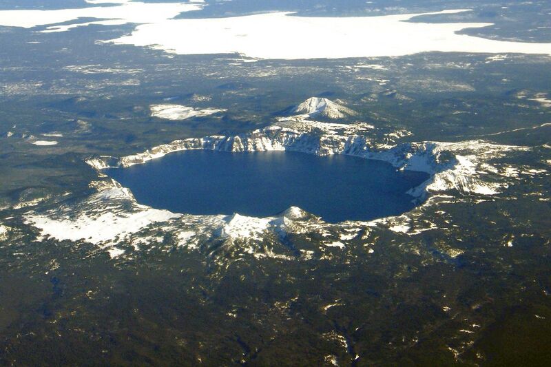 File:Aerial Crater Lake (cropped).jpg
