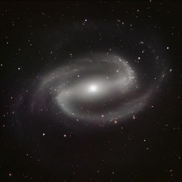 File:HAWK-I NGC 1300.jpg