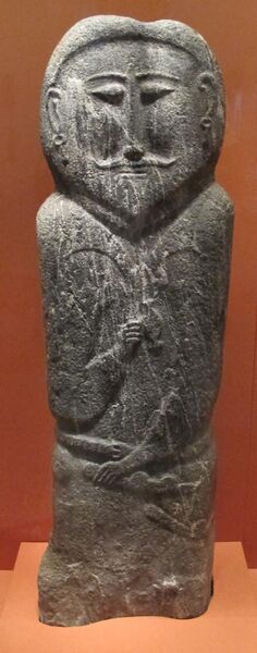File:Statua di guerriero, dalla regione di Kosh-Agach, Altai, VIII-X sec.JPG