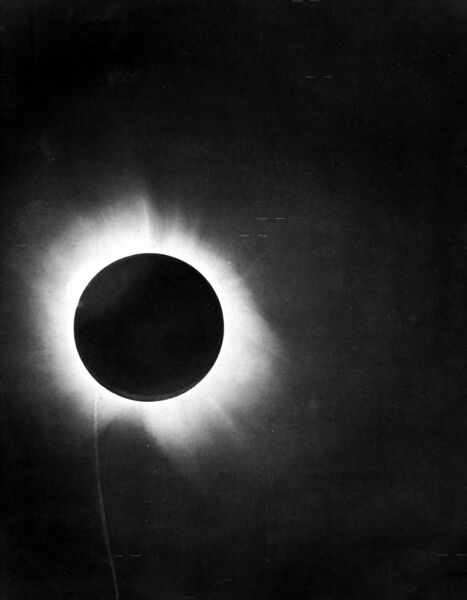 File:1919 eclipse positive.jpg