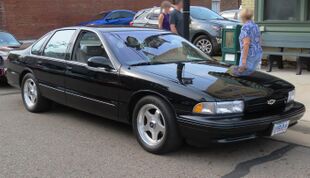 1996 Chevrolet Impala SS, front right (Cruisin' the River Lowellville Car Show, June 19th, 2023).jpg