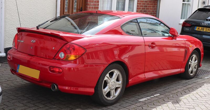 File:2004 Hyundai Coupe S 1.6 Rear.jpg