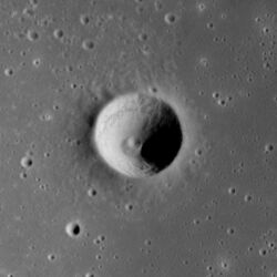 McDonald crater AS15-M-2066.jpg