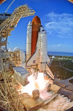 Sts117 Atlantis Launch1.jpg