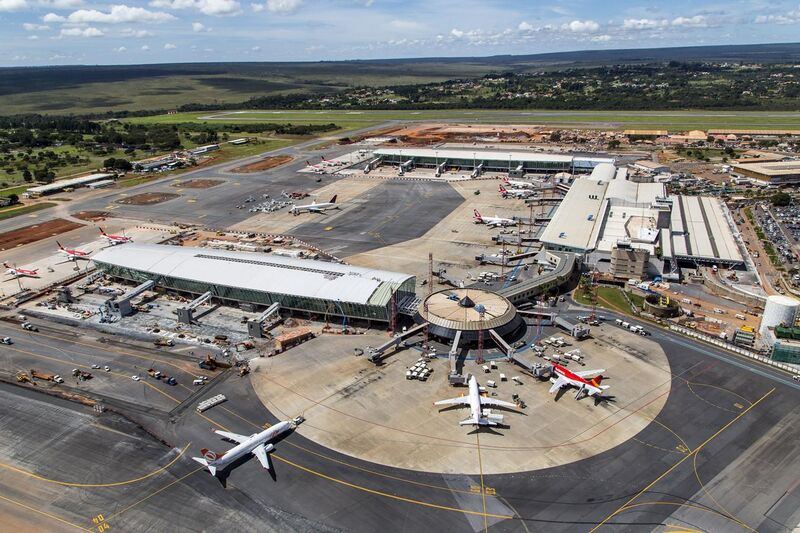File:Brasilia aerea aeroporto.jpg