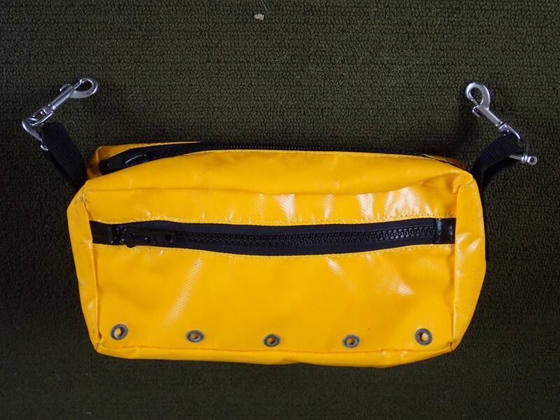 File:Diver's tool bag P6190008.jpg