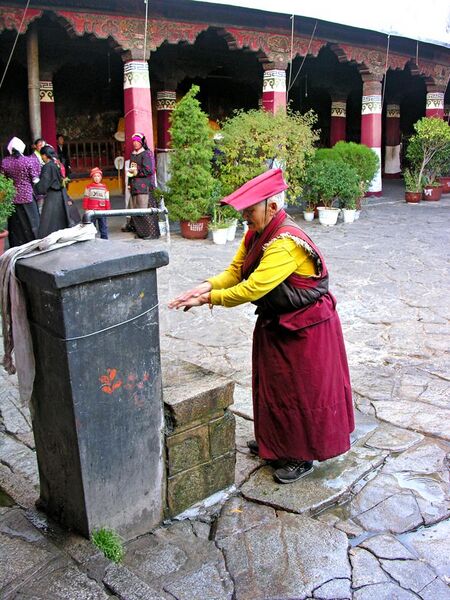 File:Tibet - Flickr - Jarvis-5.jpg
