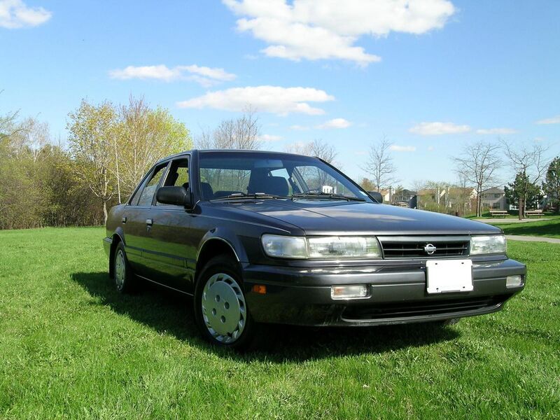 File:1991 Nissan Stanza.jpg