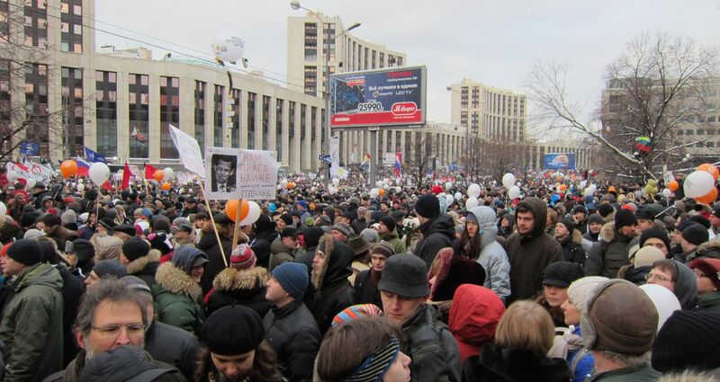 File:Moscow rally 24 December 2011, Sakharov Avenue -1.JPG