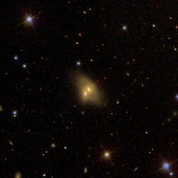 NGC414 - SDSS DR14.jpg
