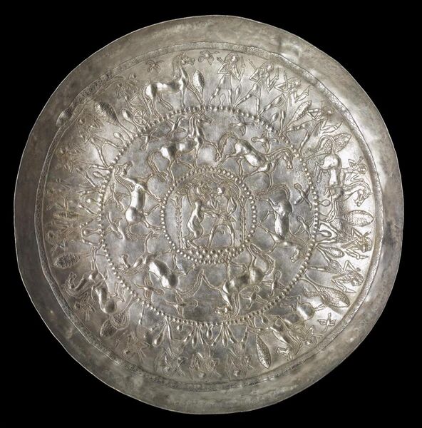 File:Phoenician - Bowl with Hunting Scene - Walters 57705.jpg