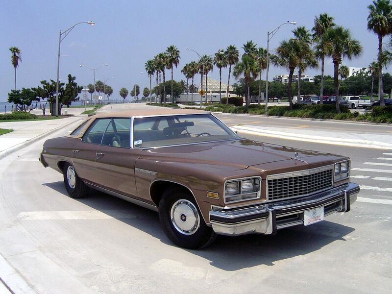 File:1976 Buick LeSabre Custom.JPG