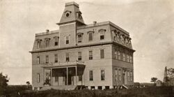 Lake Charles College, 1905.jpg