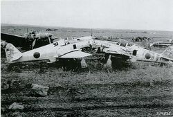 제주도 알뜨르 비행장에 있던 Ki-61 히엔과 Ki-45 토류.jpg