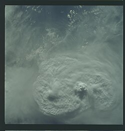 Photograph of the top of a cumulonimbus cloud