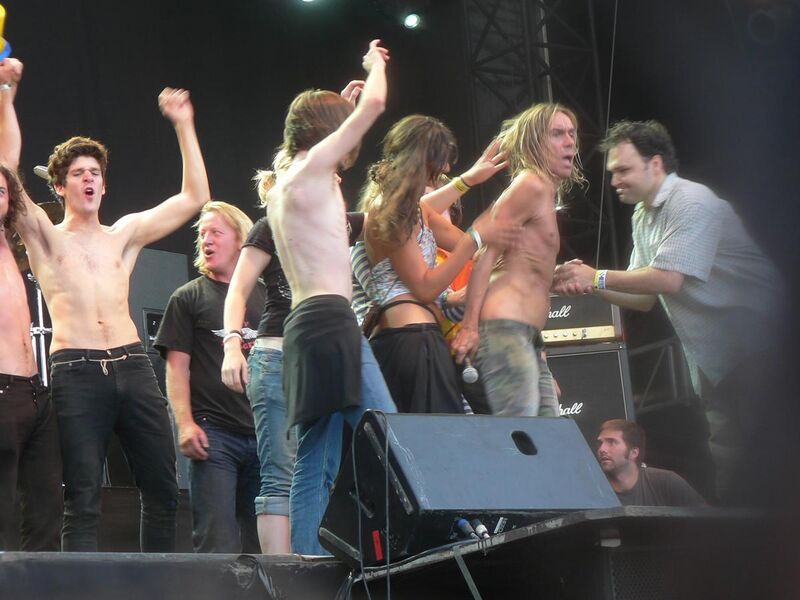 File:Iggy and the Stooges - Sziget Fesztivál, 2006.08.15 (27).jpg