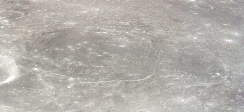 File:Keiss crater Widmannstatten crater AS12-51-7565.jpg