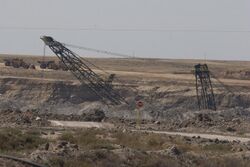 "Ursa Major" dragline at Black Thunder Coal Mine (3911596414).jpg