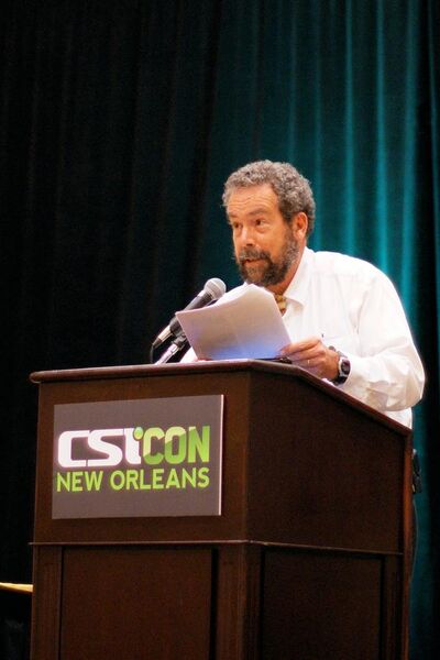 File:CSICON 2011 Creation & Evolution Panel-Dave Thomas.JPG
