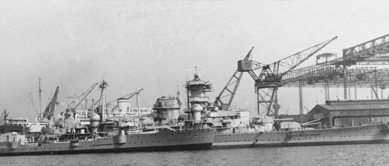 File:German heavy cruiser Admiral Hipper at Blohm & Voss shipyards in 1939.jpg