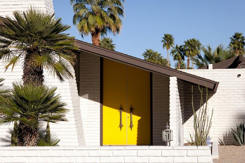 File:Mid-century modern house in Palm Springs.jpg