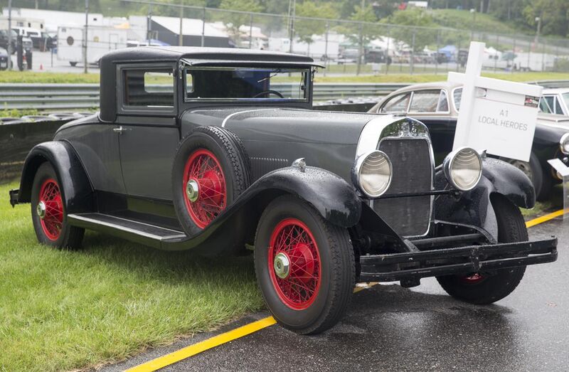 File:1929 Du Pont Model G Merrimac Club Coupe, front right (Lime Rock).jpg