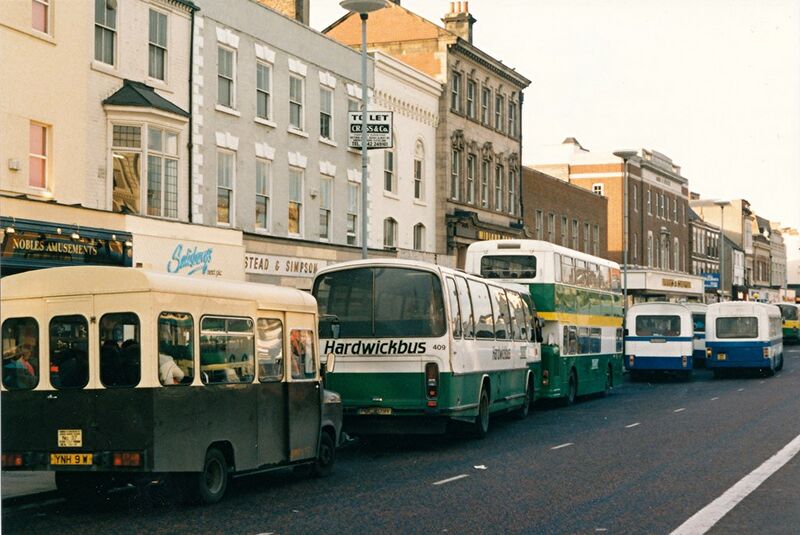File:Bus wars in Stockton High Street (1988) - geograph.org.uk - 2919099.jpg