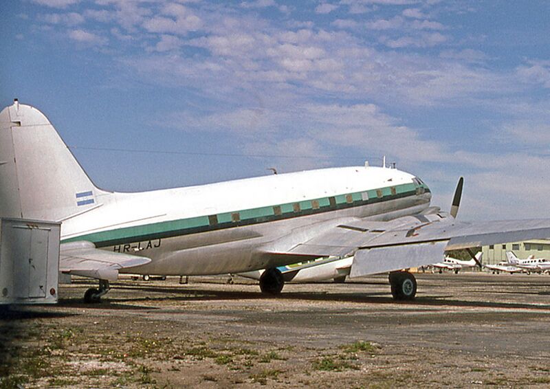 File:Curtiss C-46D Super 46C HR-LAJ LANSA FLL 25.02.78.jpg