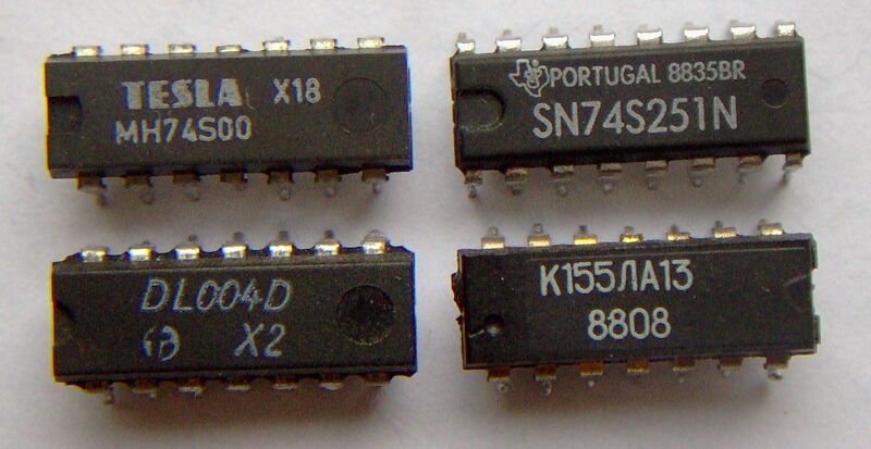 File:Electronic component ttl.jpg