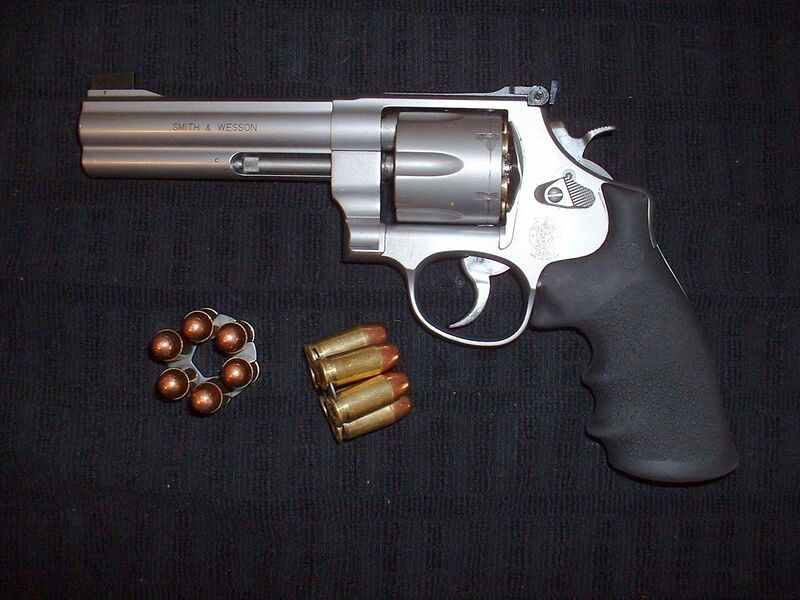 File:Smith&Wesson625.jpg