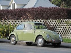 1972 Volkswagen Beetle (15315845681).jpg