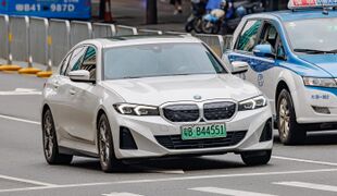 BMW i3 (G28) China.jpg
