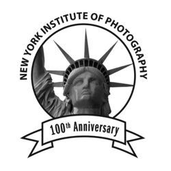 Emblema del New York Institute of Photography.jpg
