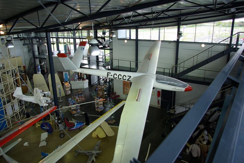 File:Interior view air museum Angers-Marcé-3.jpg