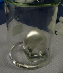 Lithium fluoride boule