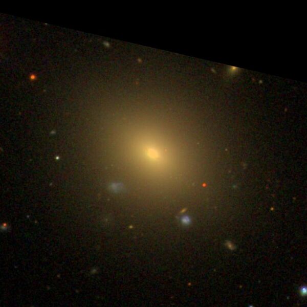 File:NGC1199 - SDSS DR14.jpg