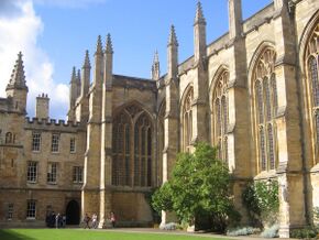 New College Oxford chapel.jpg
