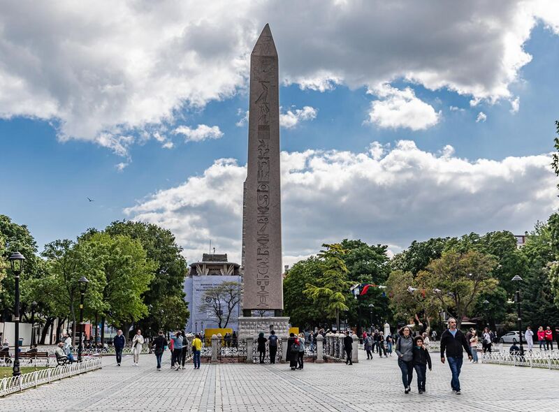 File:Sultanahmet Square, Obelisk of Theodosius, Istanbul (52121868925).jpg