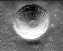 Ammonius crater AS16-P-5381.jpg
