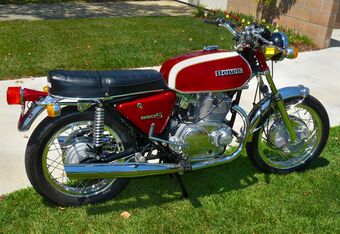 Benelli Tornado 650S 1972dx.jpg