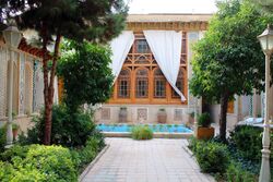 Ghavam ol Molk House, Shiraz.jpg