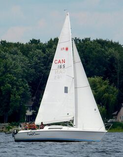 Laser 28 sailboat Fantome 5135.jpg