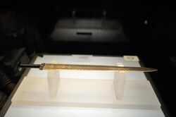Sword of Goujian, Hubei Provincial Museum, 2015-04-06 01.jpg