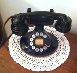 Western Electric 202 Telephone.jpg