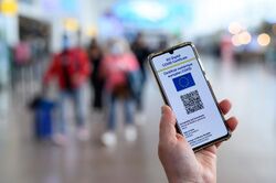 EU Digital COVID Certificat - mobile.jpg