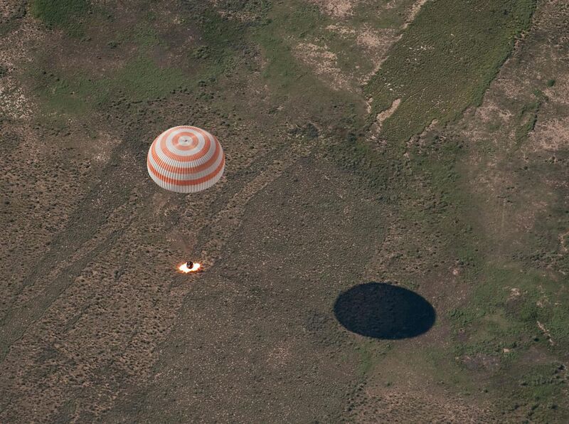 File:Expedition 23 Landing.jpg