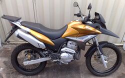 Honda XRE300 ano2010.jpg