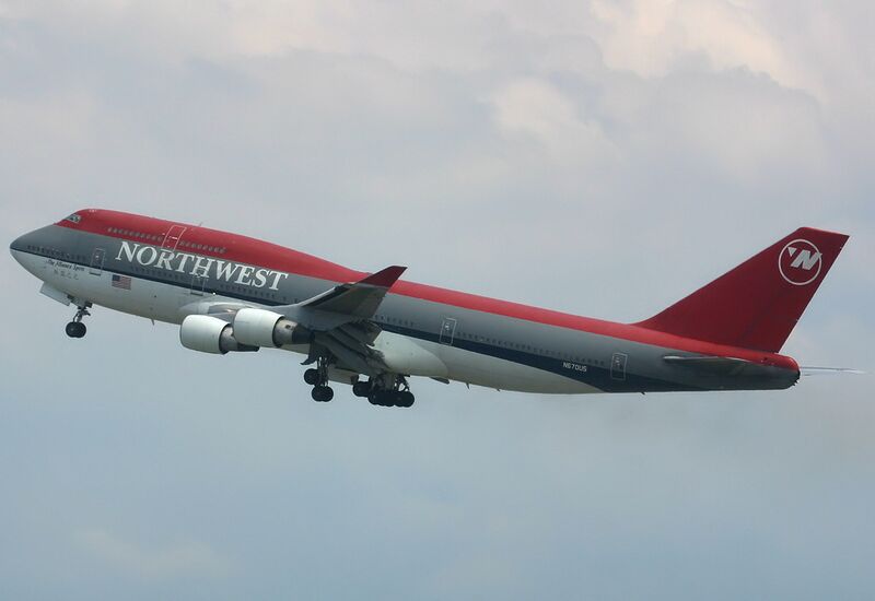 File:Northwest Airlines Boeing 747-400 Spijkers.jpg